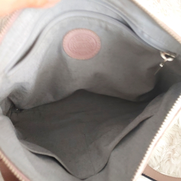 Roots Canada Villager Light Pink Leather Crossbody Bag - Picture 3 of 7